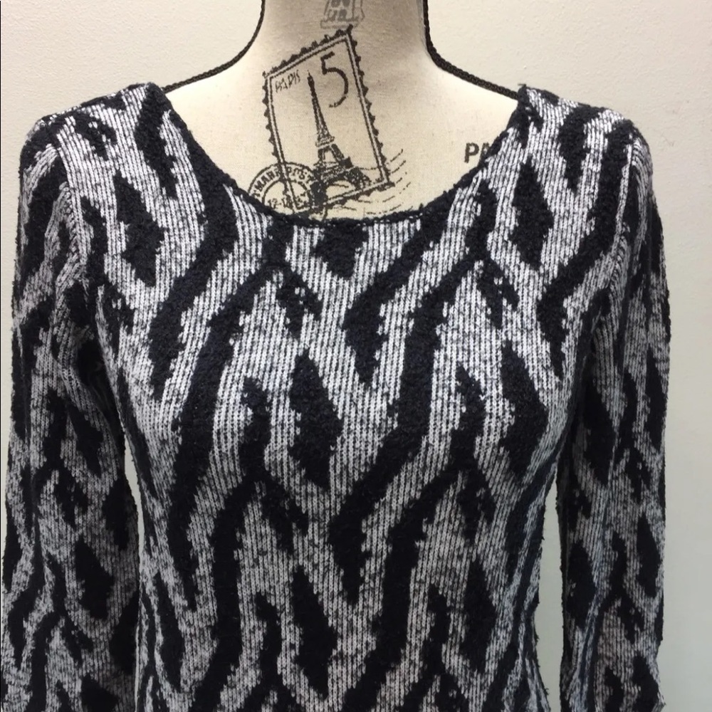 Long Sweater Dress Animal Print Cable Knit Black White One Size 3/4 Sleeve
